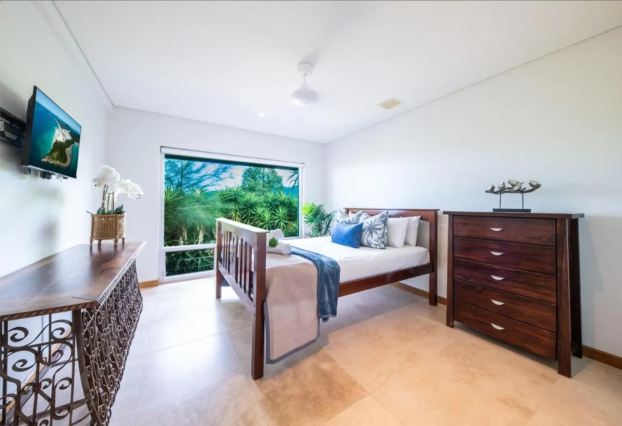 Holiday Haven Whitsundays Cannon Valley Australia